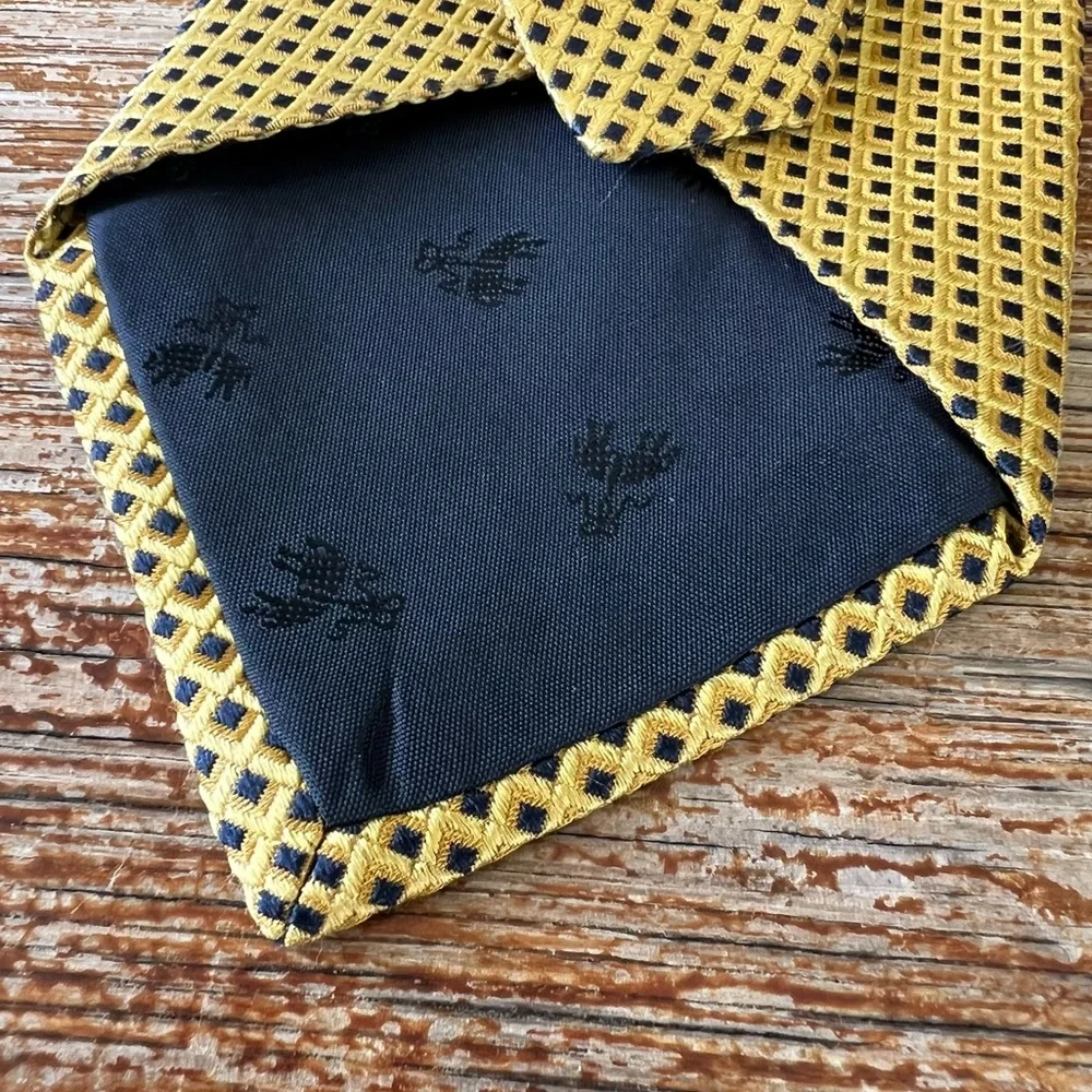 Brooks Brothers good used